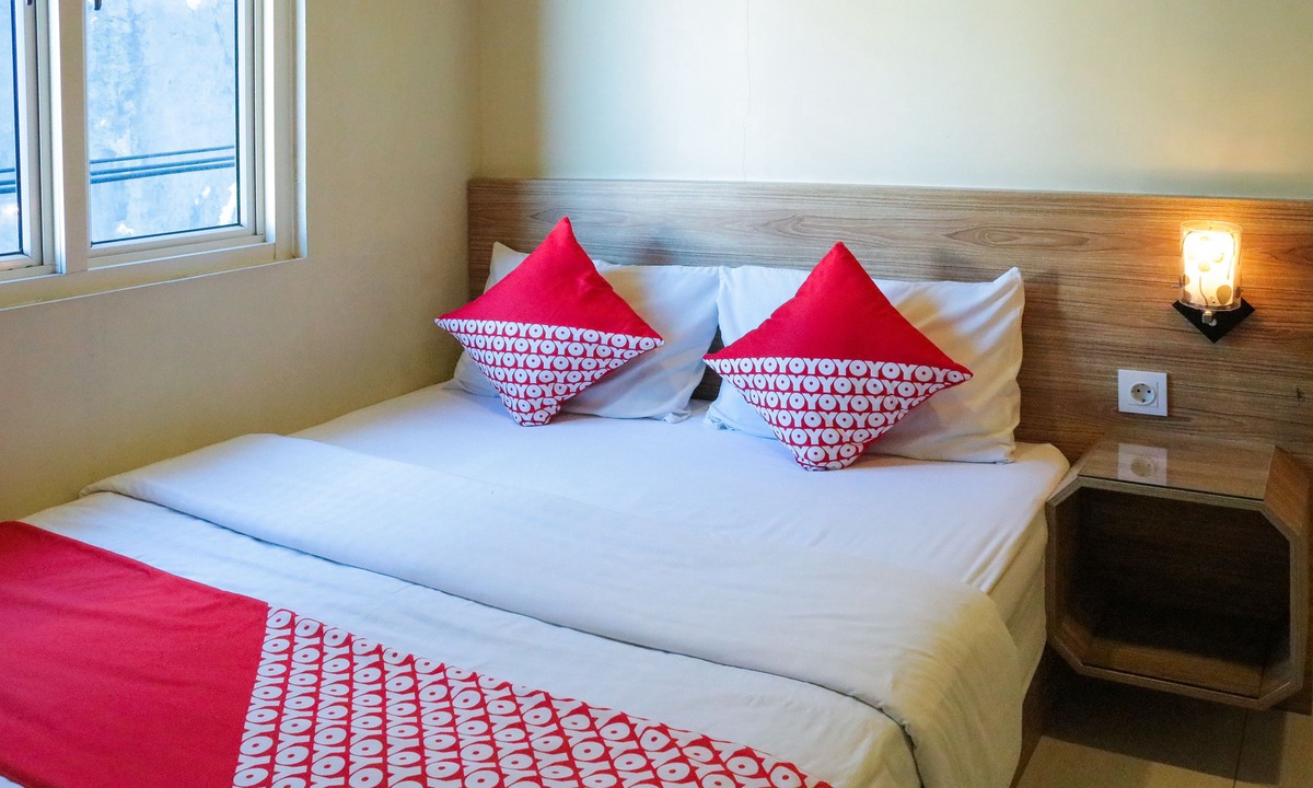 Ambon Hotel | OYO 984 Maleo Guest House