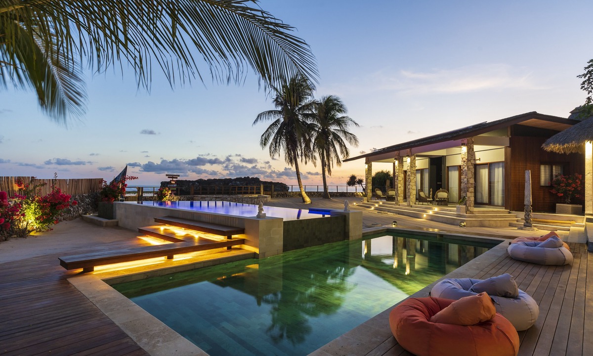Rote Island Bed & Breakfast | Manduna Resort