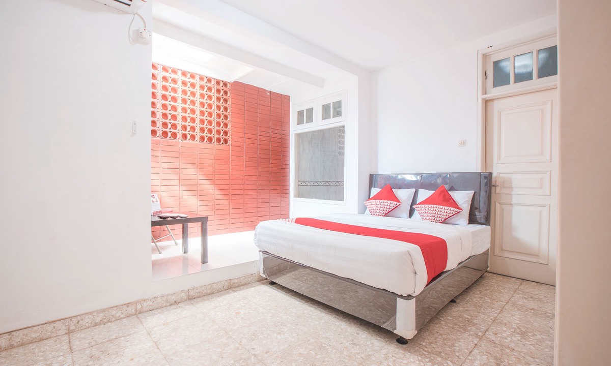 Bangka Hotel | Capital O 332 Residence G17 Kemang
