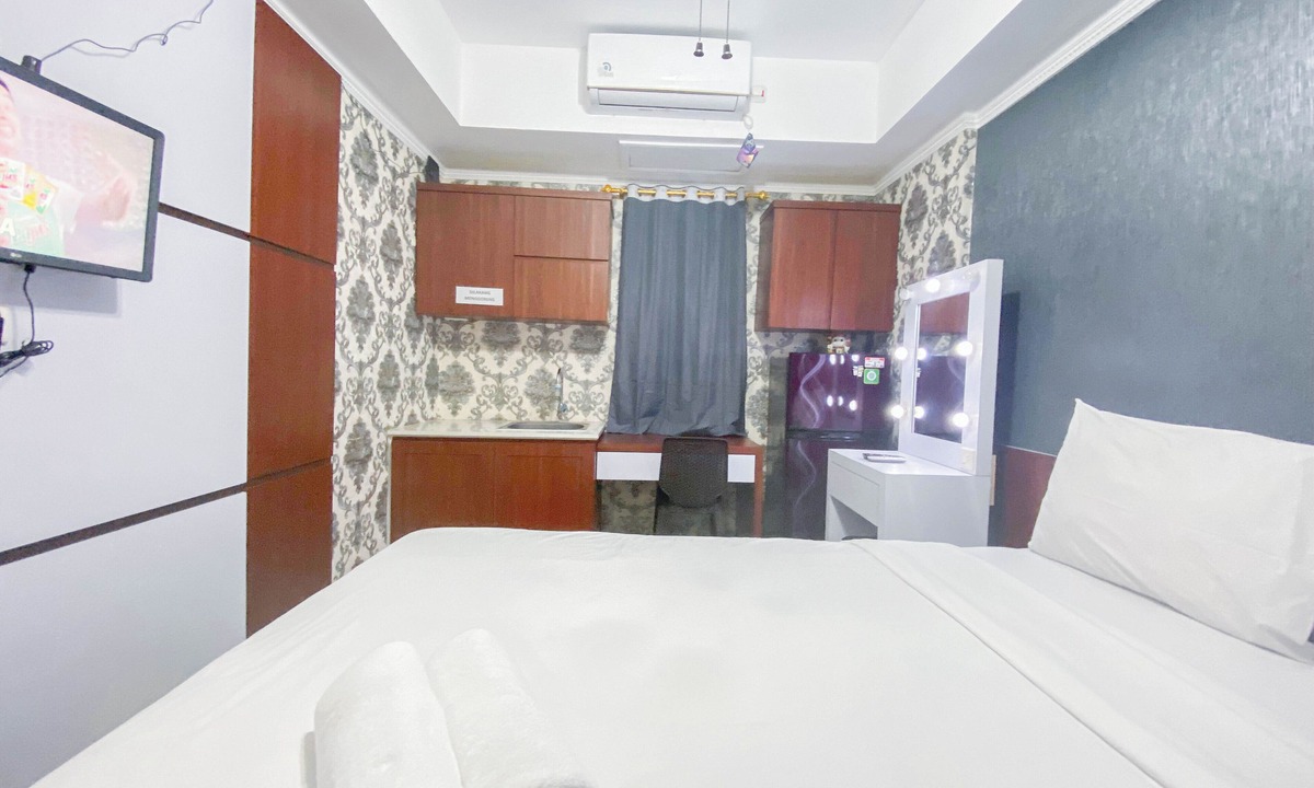 Semarang Apartment | Simply And Homey Studio (No Kitchen) Room Apartment Paltrow City
