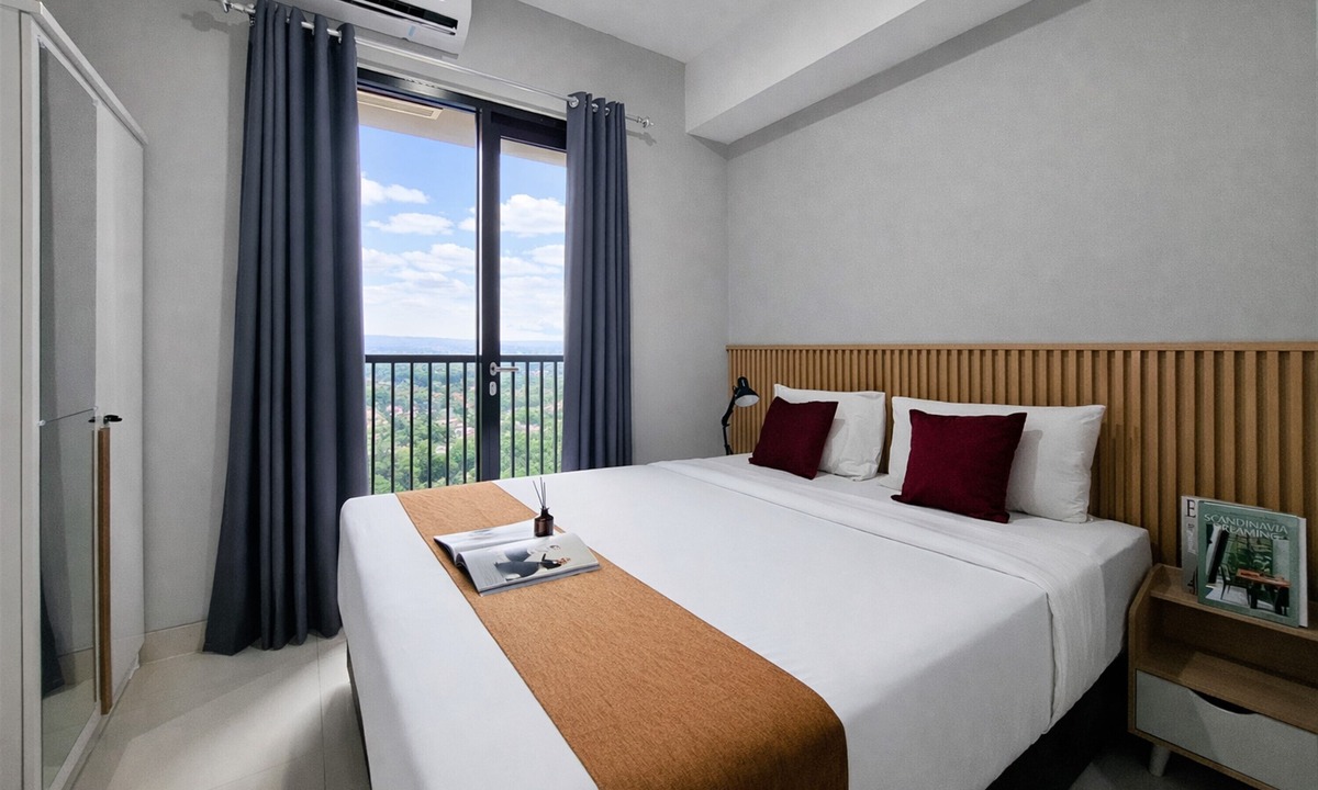 South Tangerang Apartment | Classic And Homey Gray Studio At Apartment The Ayoma