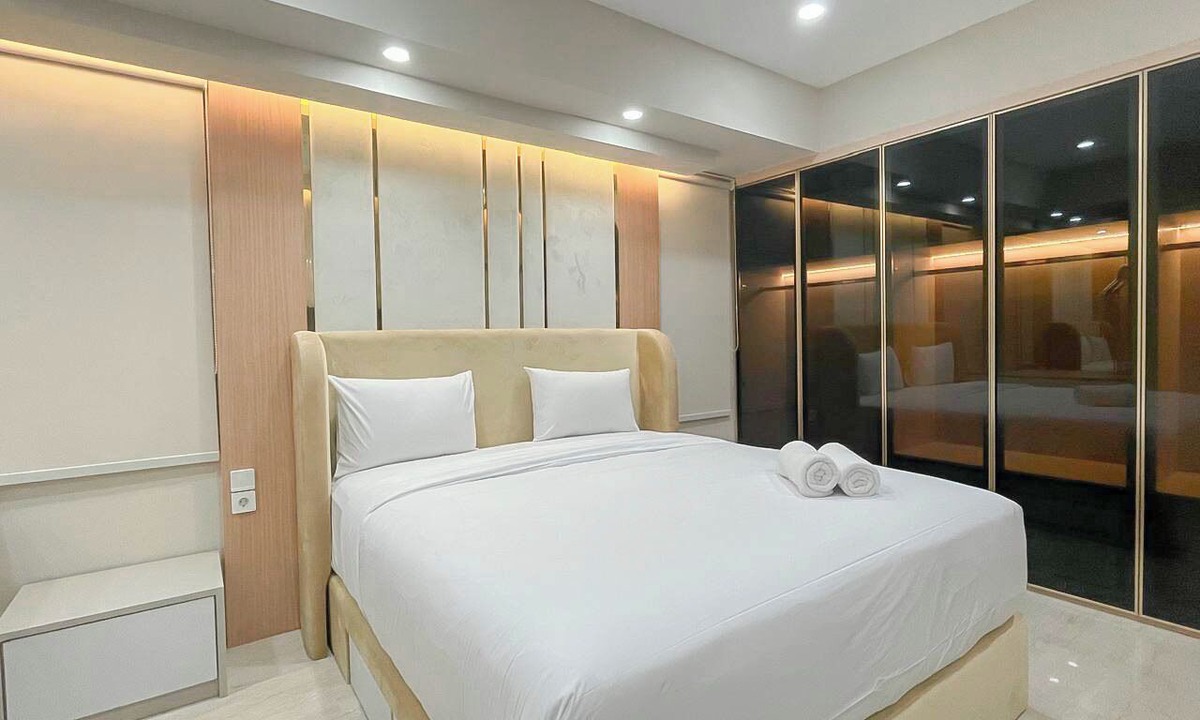 Kesawan Apartment | Functional 3BR at Apartment Podomoro City Deli Medan
