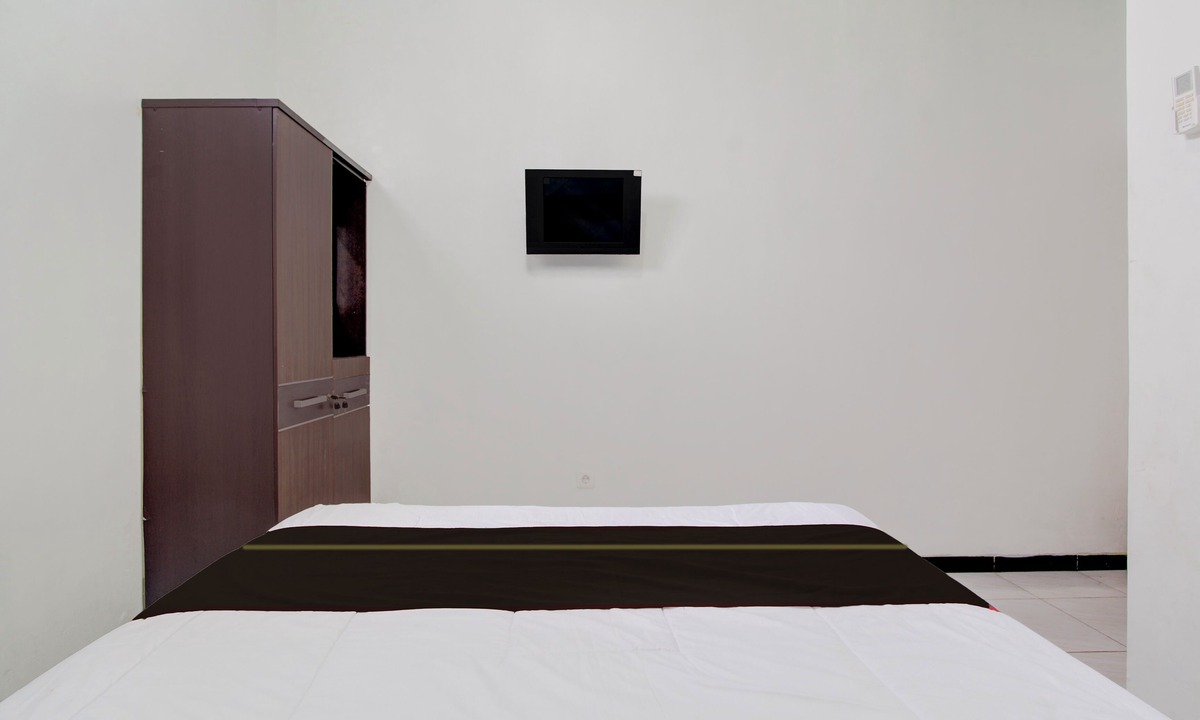 Depok Hotel | Hotel O Mirza Guesthouse Syariah