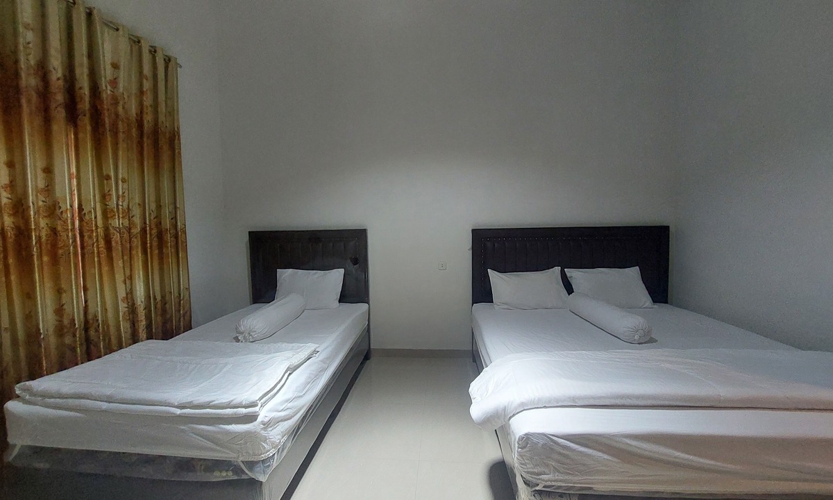 Simanindo Hotel | Gondang Sivali Hotel