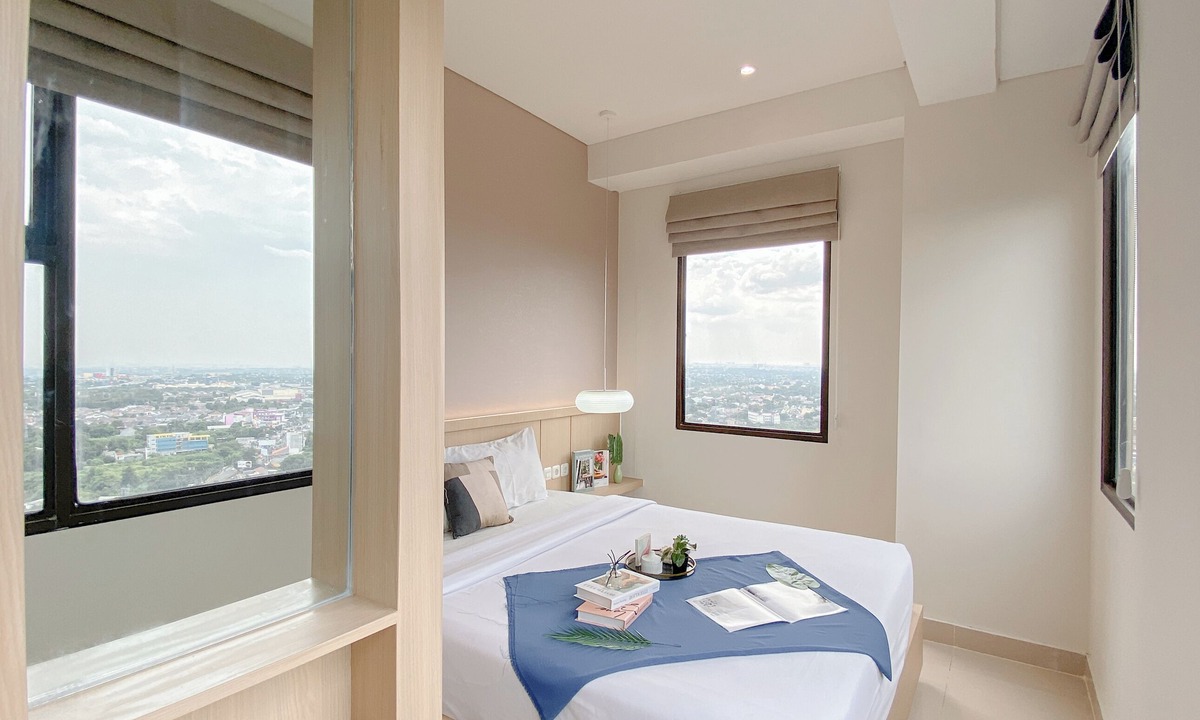 Depok Apartment | Modern Look And Cozy 2Br Apartment Transpark Cibubur