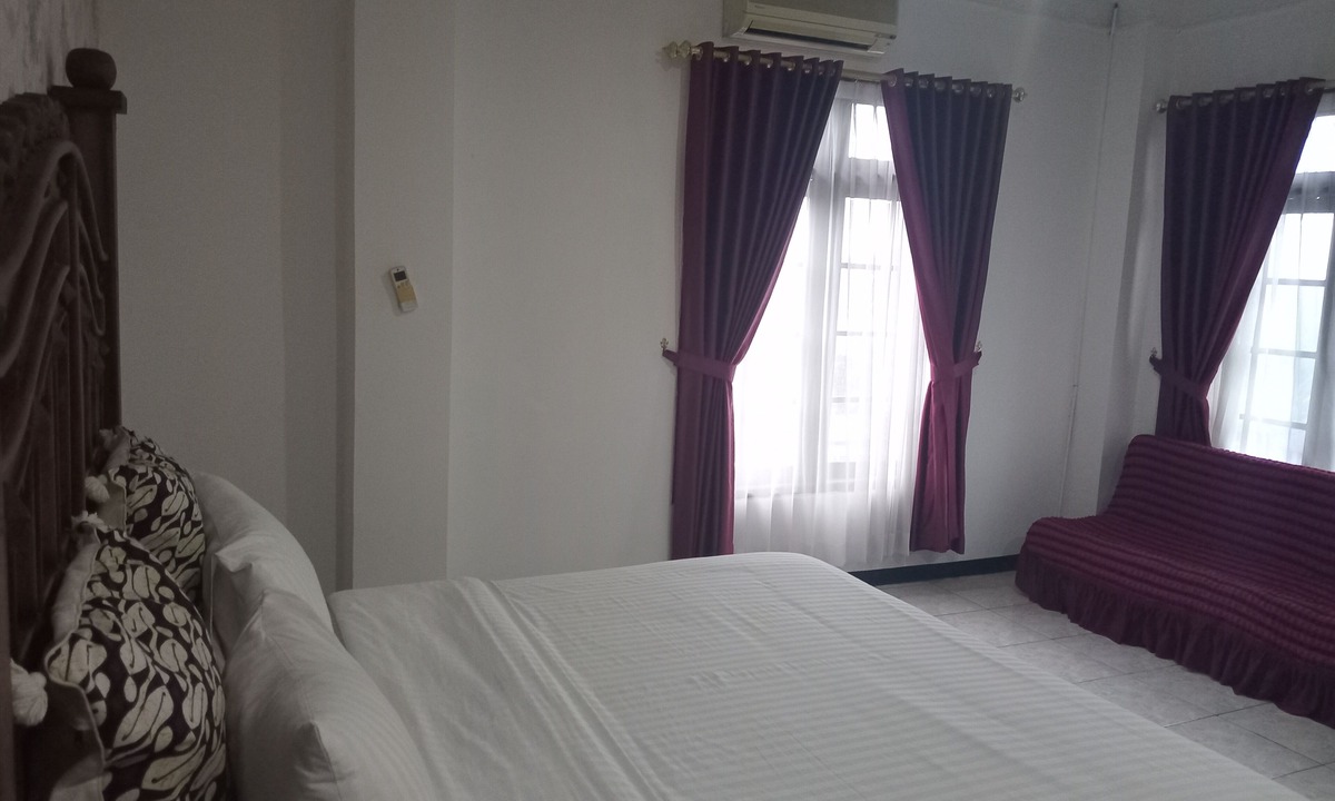 Cisarua Hotel | Graha Dinar Hotel by HIMA