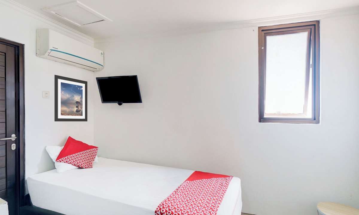 Old Jakarta Hotel | Townhouse Oak Ancol