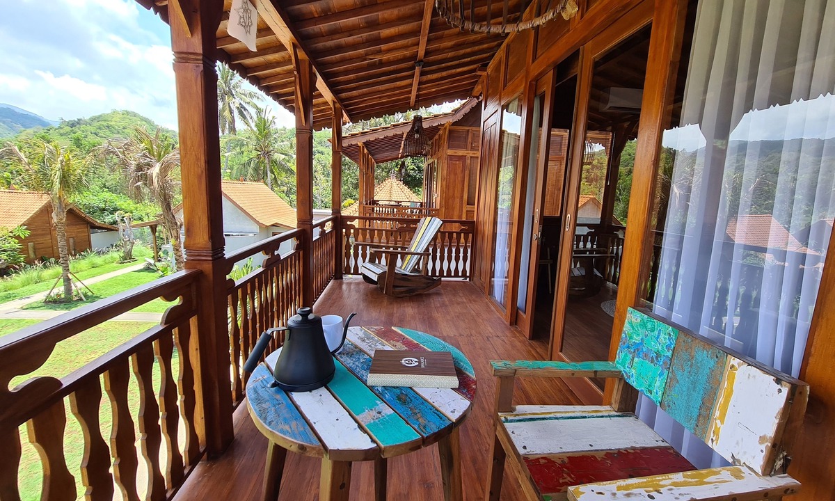 Tumbu Village Hotel | Bhalance Retreat