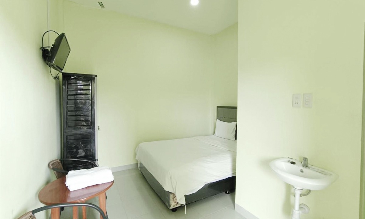 Balige Hotel | Pudan Residence Balige By Helocus