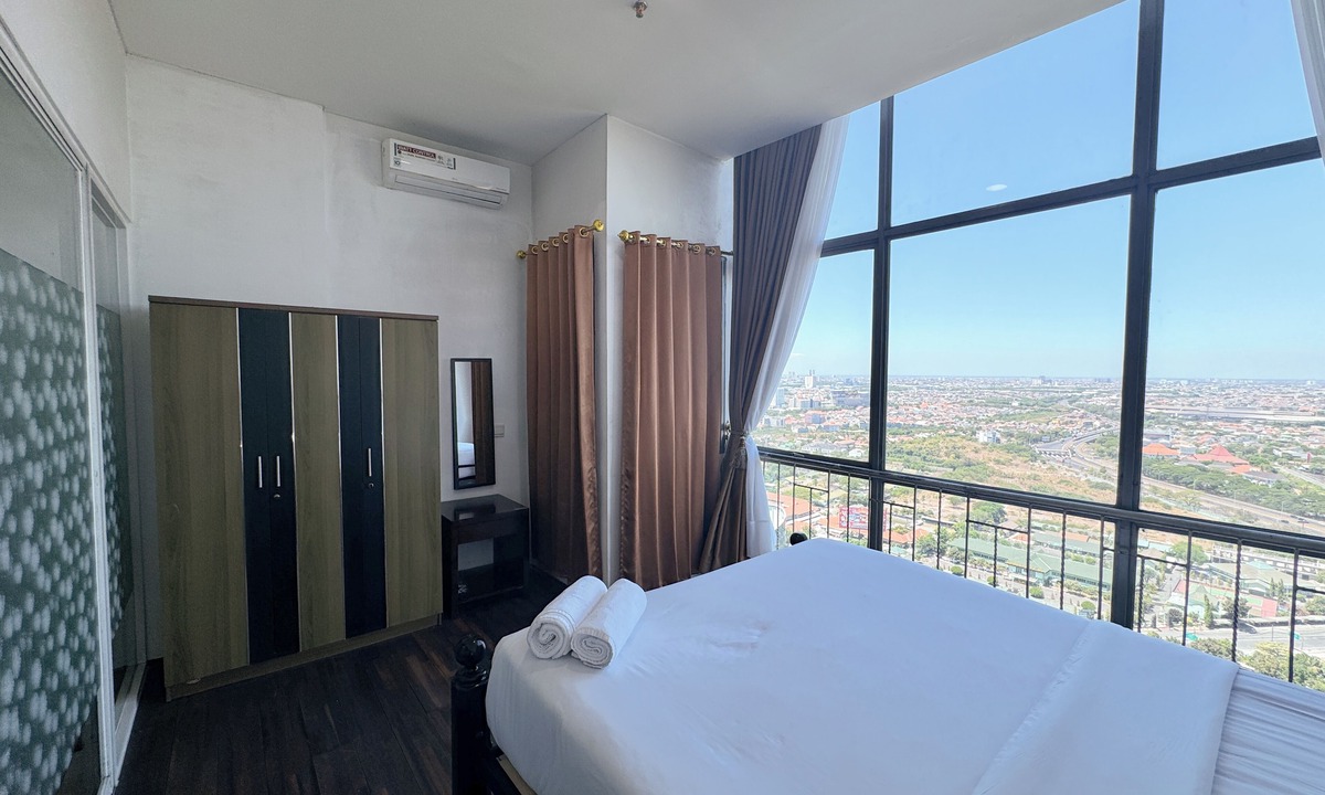 Surabaya Apartment | Good Location And Relaxing 1Br Apartment At Aryaduta Residence