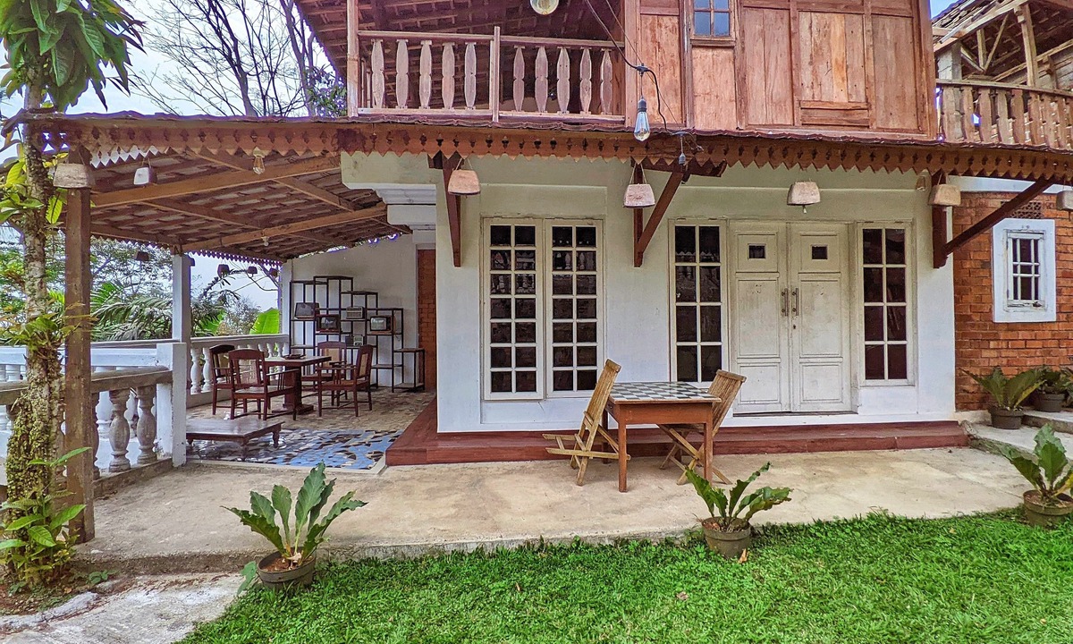 Ciawi Hotel | Omah Trasan Pangrango