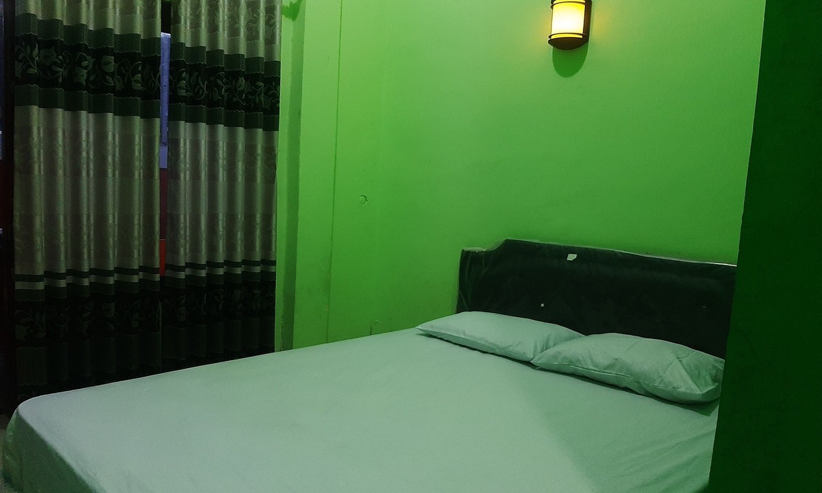 Ngemplak Hotel | OYO 94089 Griya Rizky Homestay Syariah
