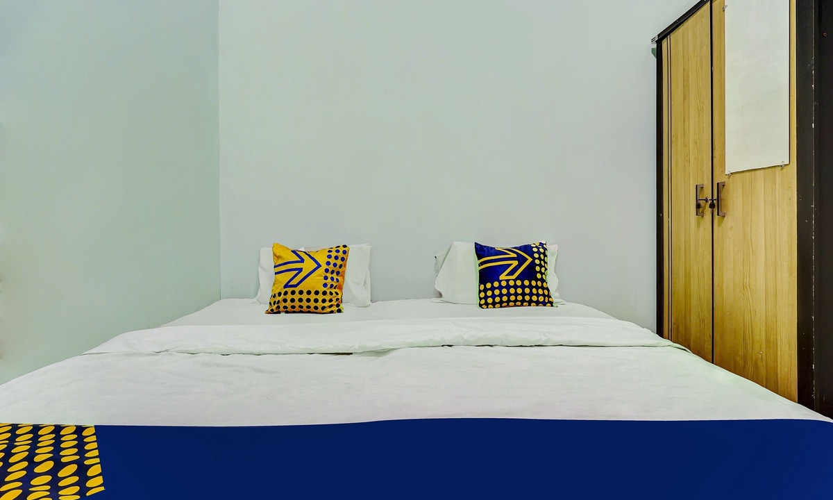 Cileunyi Hotel | SPOT ON 91159 Kost Putrana Syariah