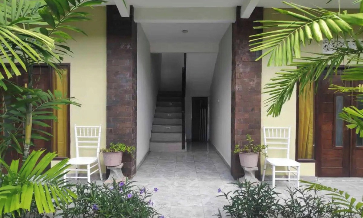 Mengwi Hotel | OYO 94014 The Sanya Homestay