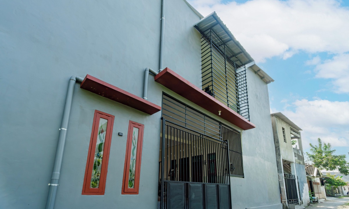 Ngasem Hotel | SPOT ON 93965 Ibrahim Guest House Syariah