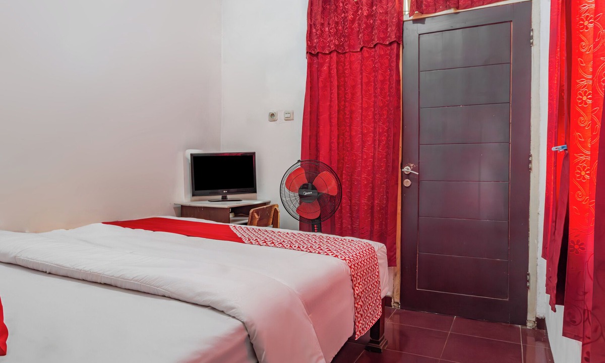 Kotabumi Hotel | Hotel O Guest House Pahlawan Syariah