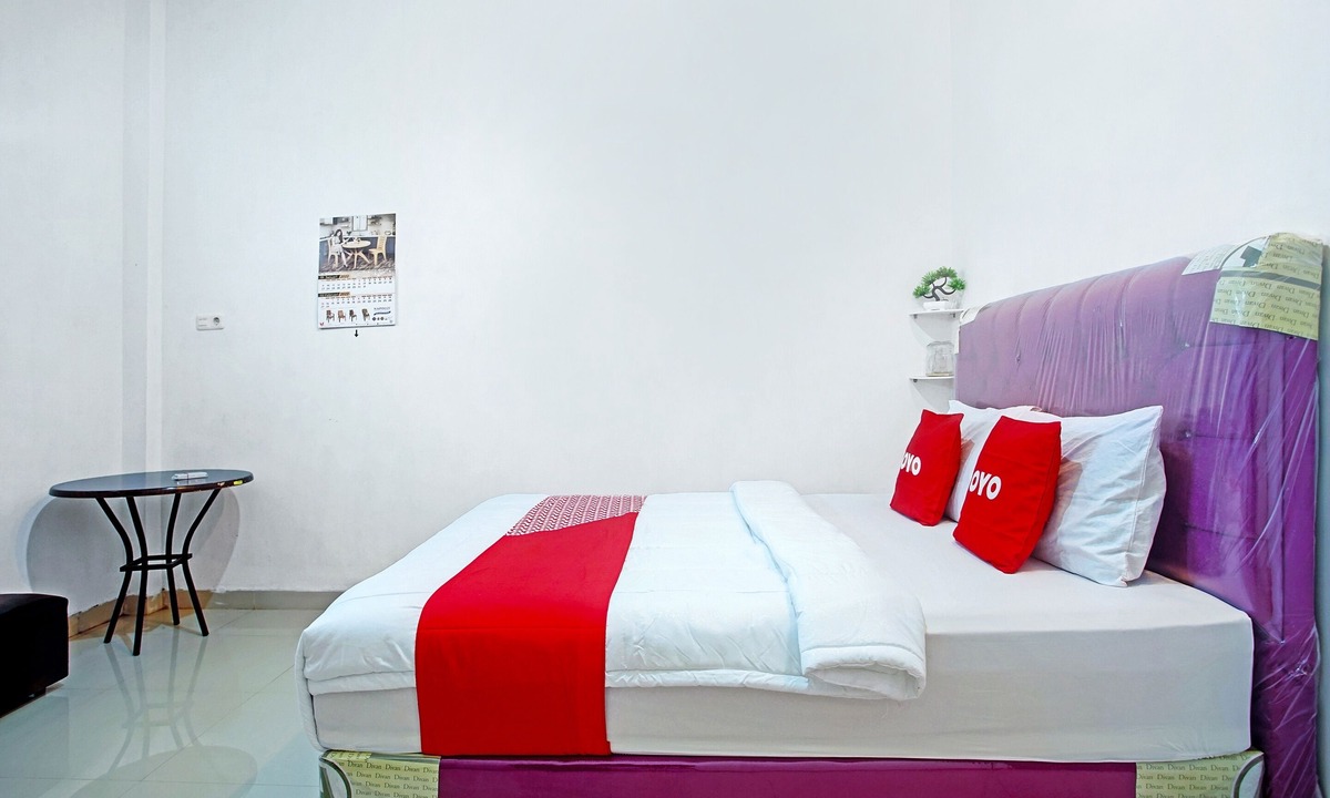Krui Hotel | OYO Life 90587 Domen Homestay Syariah