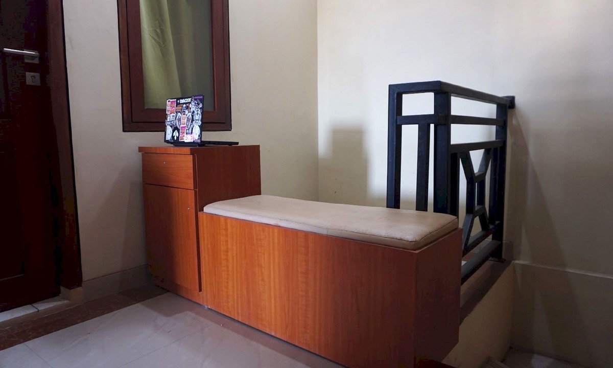 Makassar Hotel | Hotel O Kos Citra Syariah Near Bukit Marezo