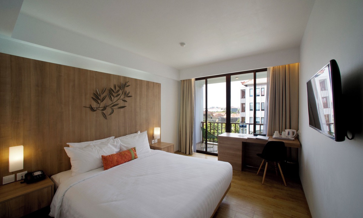 Raya Kuta Hotel | Grand Zuri Kuta Bali