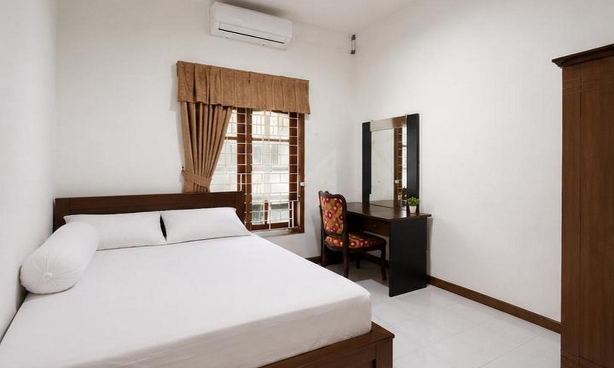 Surakarta Hotel | Hotel O Syariah Near UNS Surakarta forme