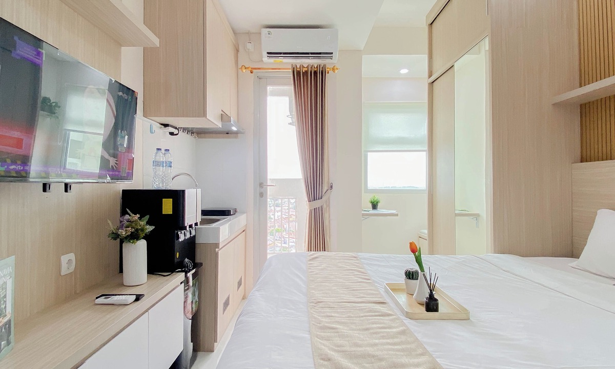 Duren Sawit Apartment | Comfy And Minimalist Studio Room At Apartment Menara Swasana