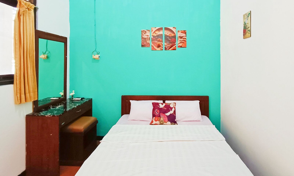 Madiun House | TwoSpaces Living at Sutomo Homestay