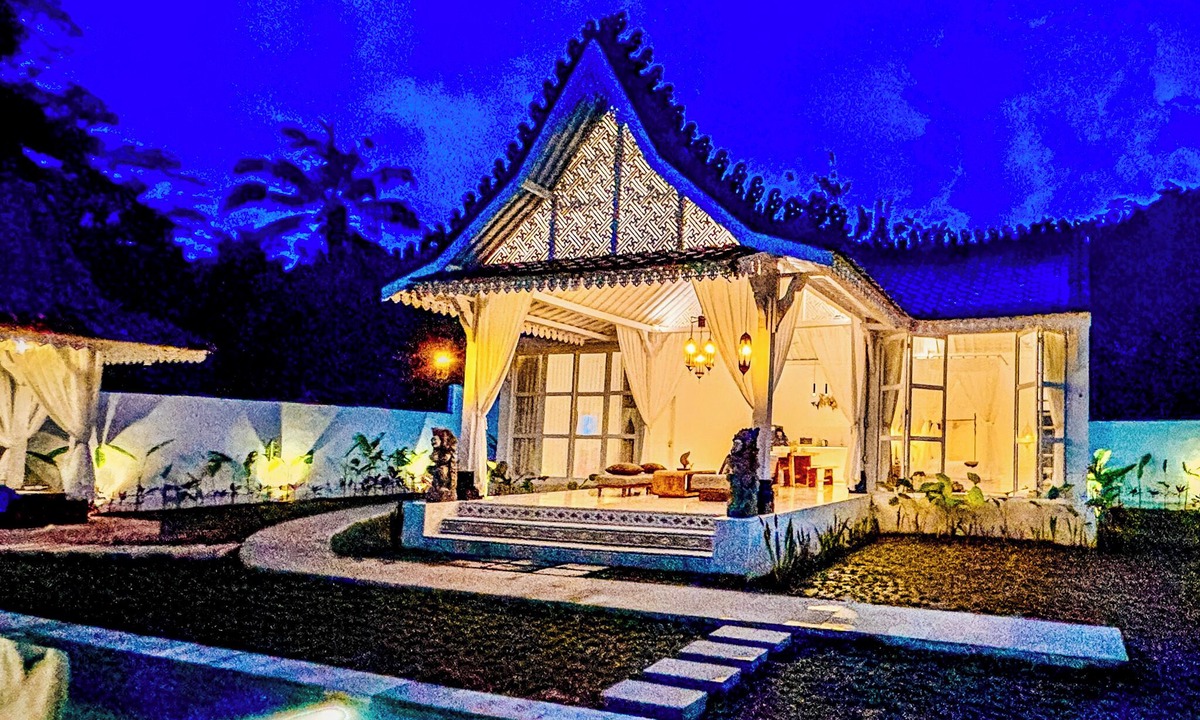 Selat Villa | Hafrana Villa by AGATA - 700sqm 2BR Villa with Private Pool & Jacuzzi