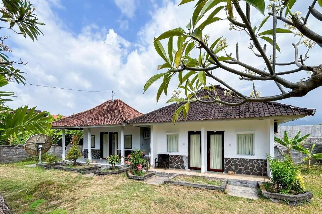 Tukad Mungga Hotel | Cozzy HEPI Bungalo Lovina Singaraja Bali