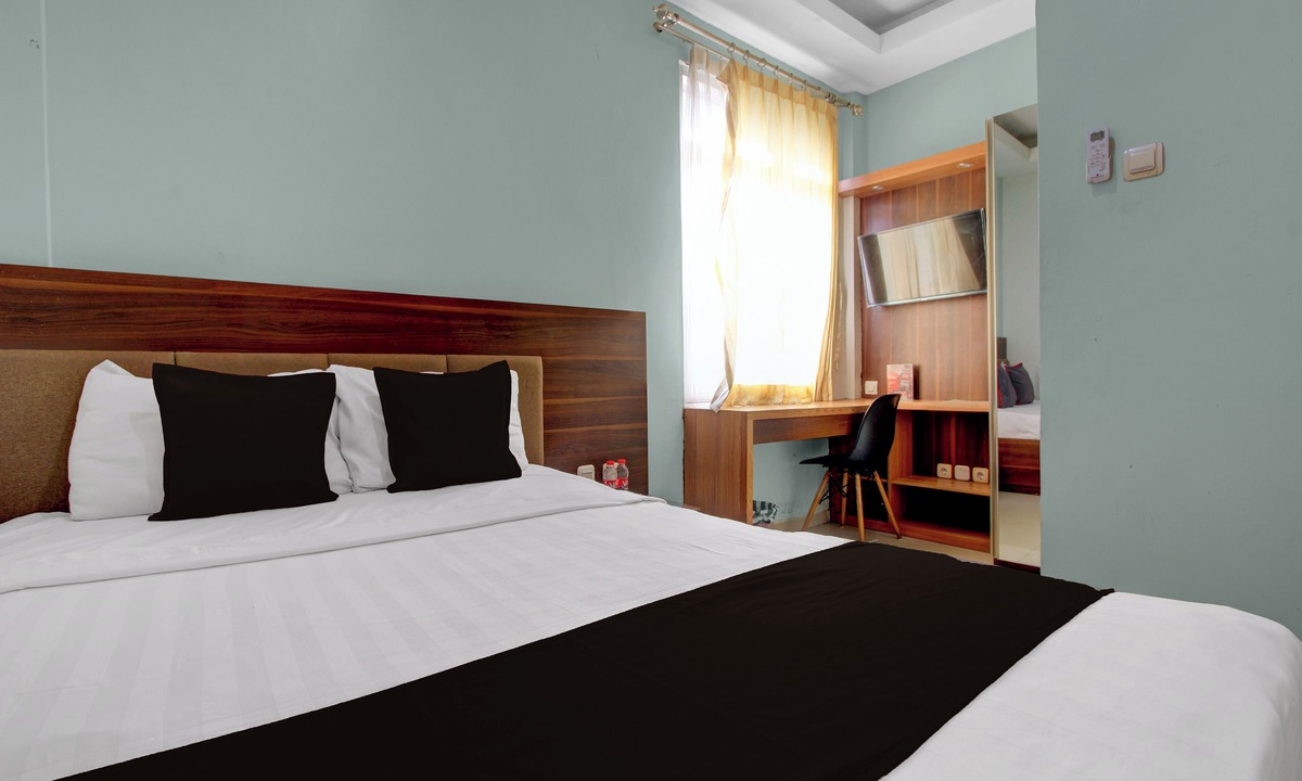 Solo City Centre Hotel | Collection O near Stasiun Solo Balapan f