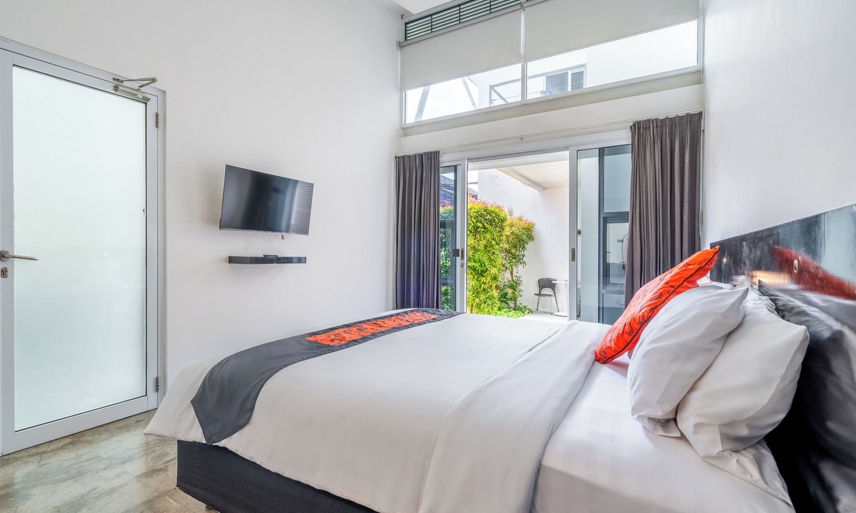 Dyanapura Hotel | Bali Yarra Villas Seminyak