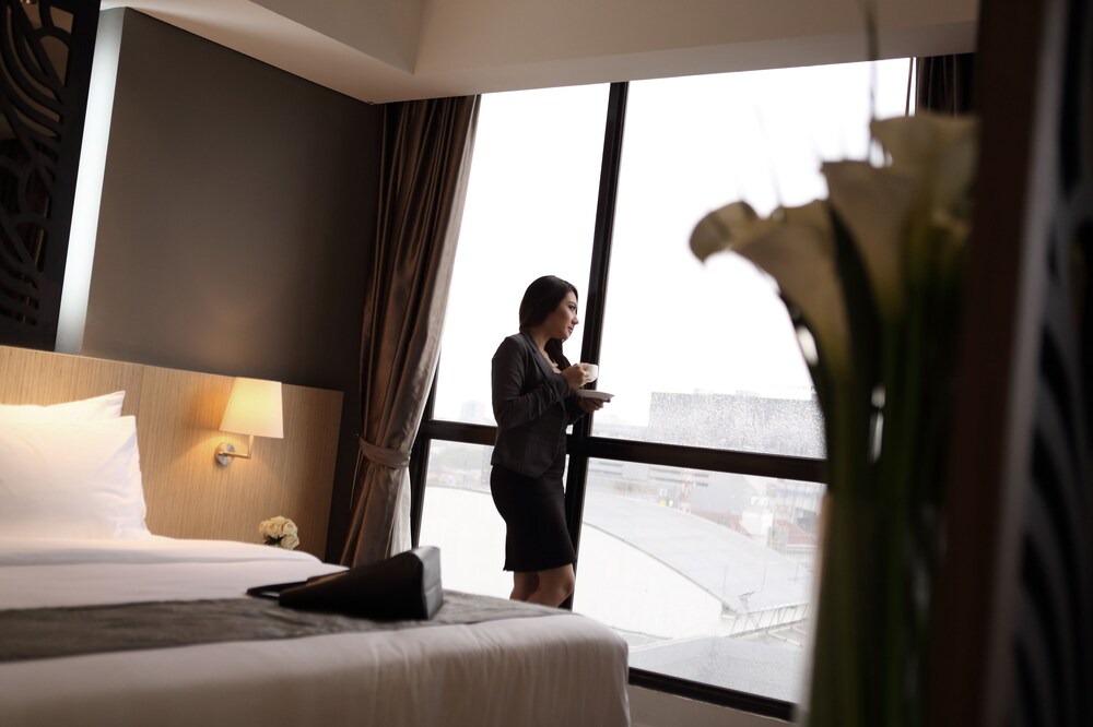 Semarang Hotel | Grandhika Hotel Semarang