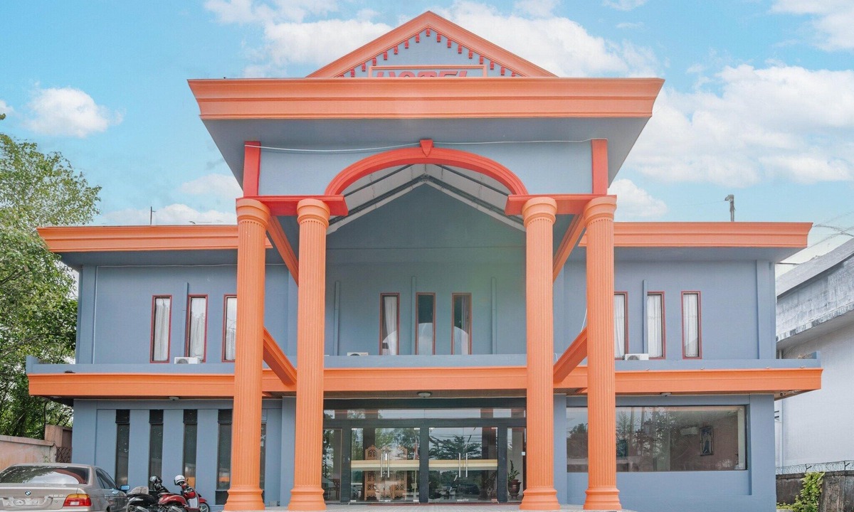 Pekanbaru House | Cozy Twin Escape with Free WiFi and Parking