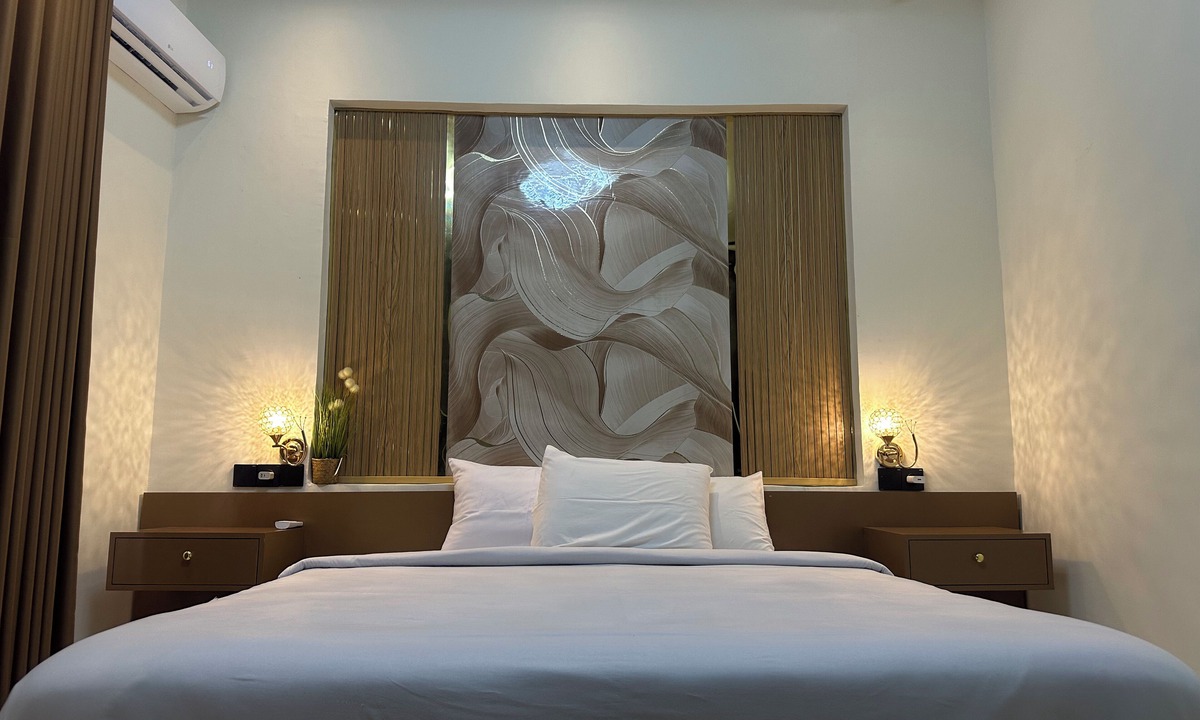 Aikmel Villa | Ombe Villa