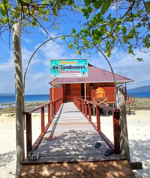 Arborek House | de Tambower Guest House Arborek Raja Ampat