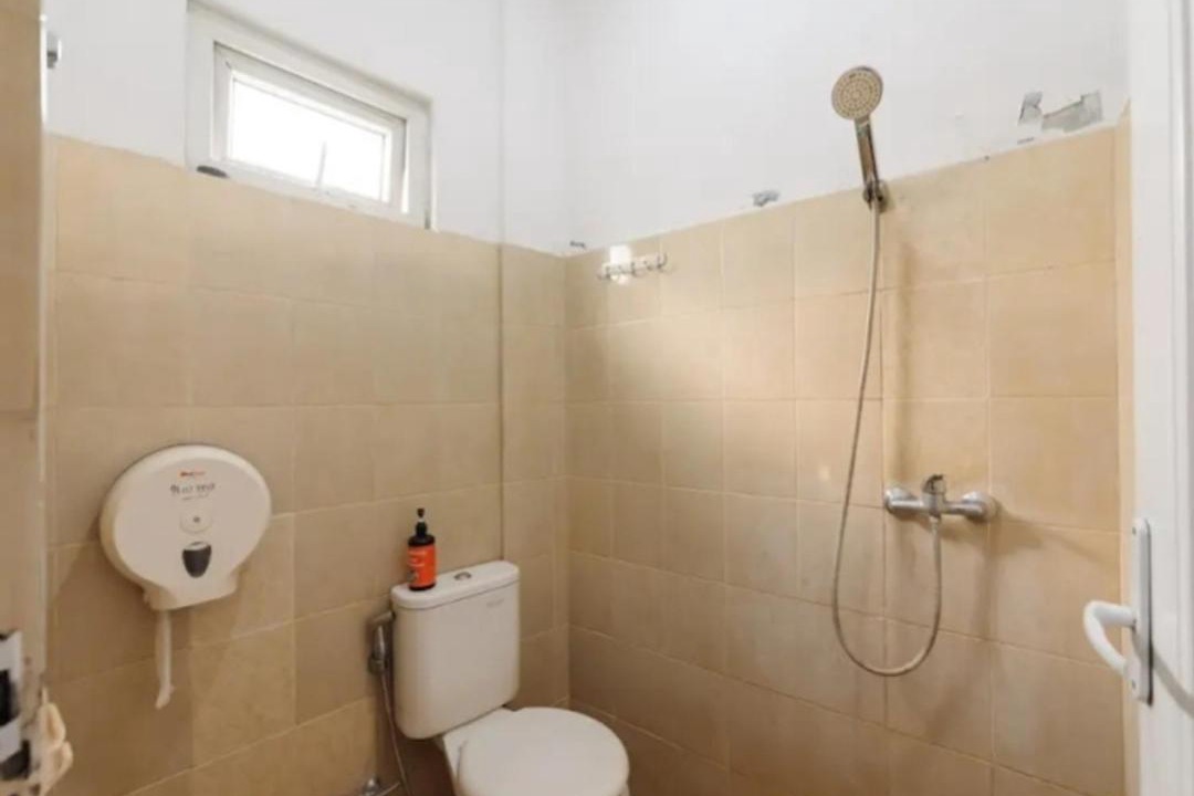 Medan Hotel | RedDoorz Plus Simpang USU Medan