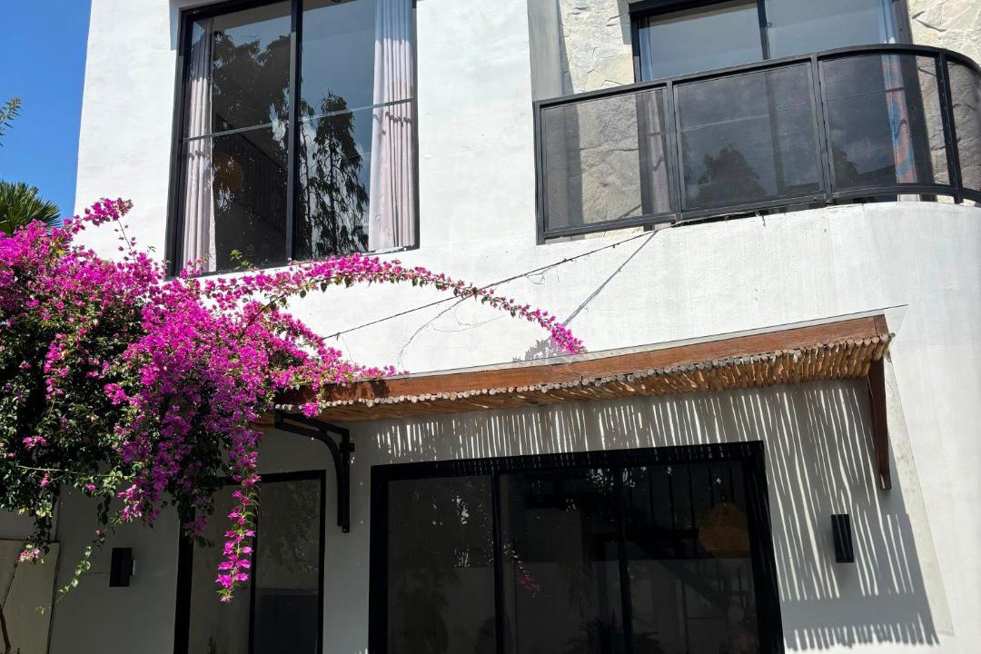 Batu Bolong Villa | Villa Casa Jasmine