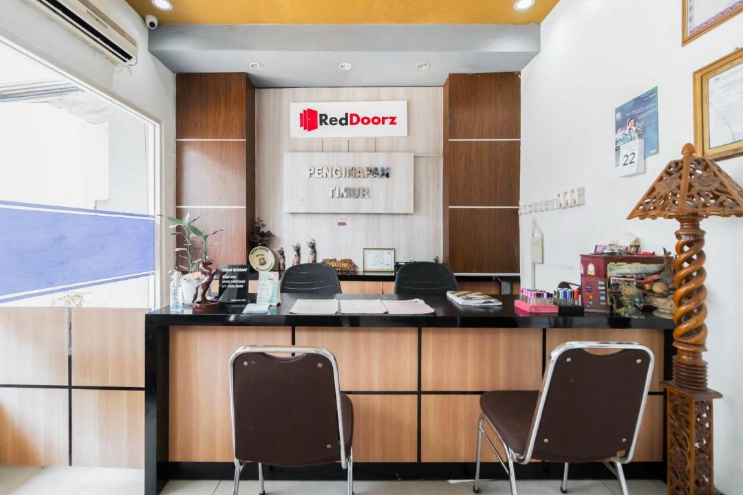 Sukarami Hotel | RedDoorz Plus near Palembang Airport 3