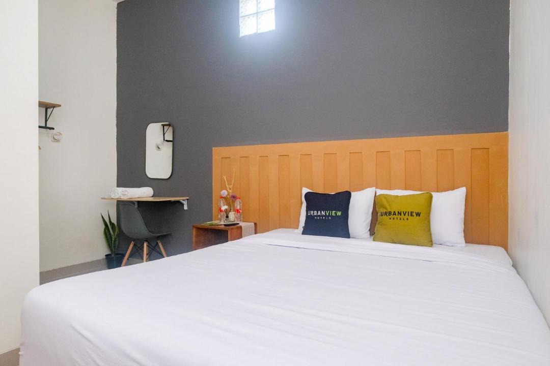 Boyolali Hotel | Urbanview De Path House Syariah Boyolali