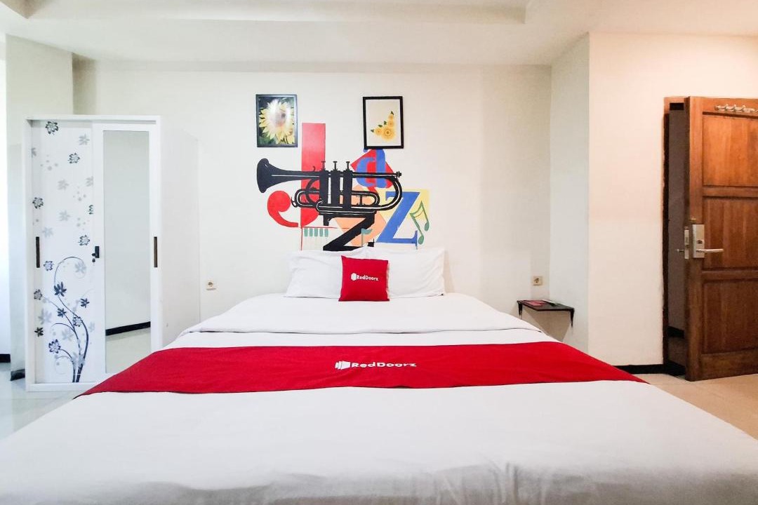Malang House | RedDoorz near RS Panti Nirmala Malang