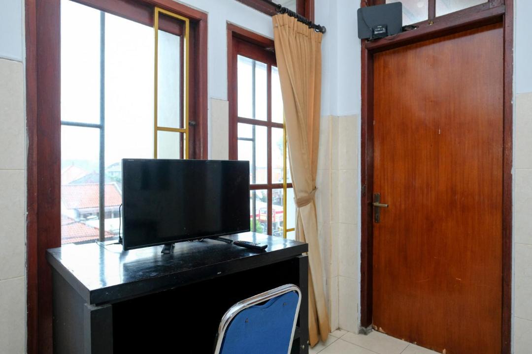 Gatot Subroto Hotel | RedDoorz at Hotel Dewata Indah Denpasar