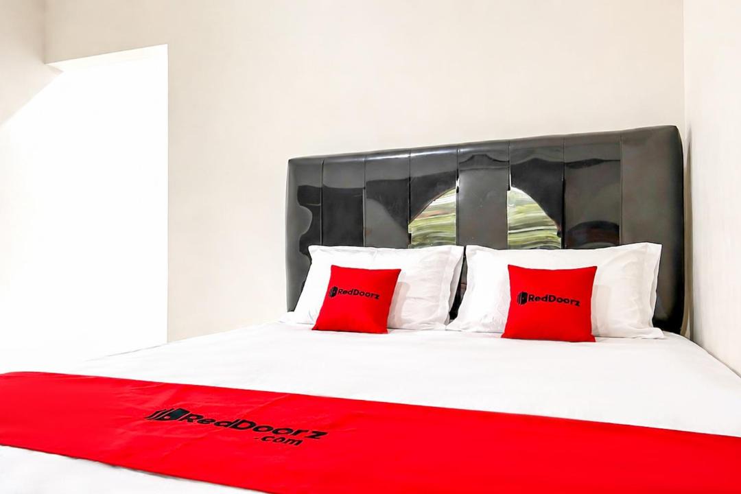 Garut House | RedDoorz at Villa Erbysa Pantai Karangpapak Garut