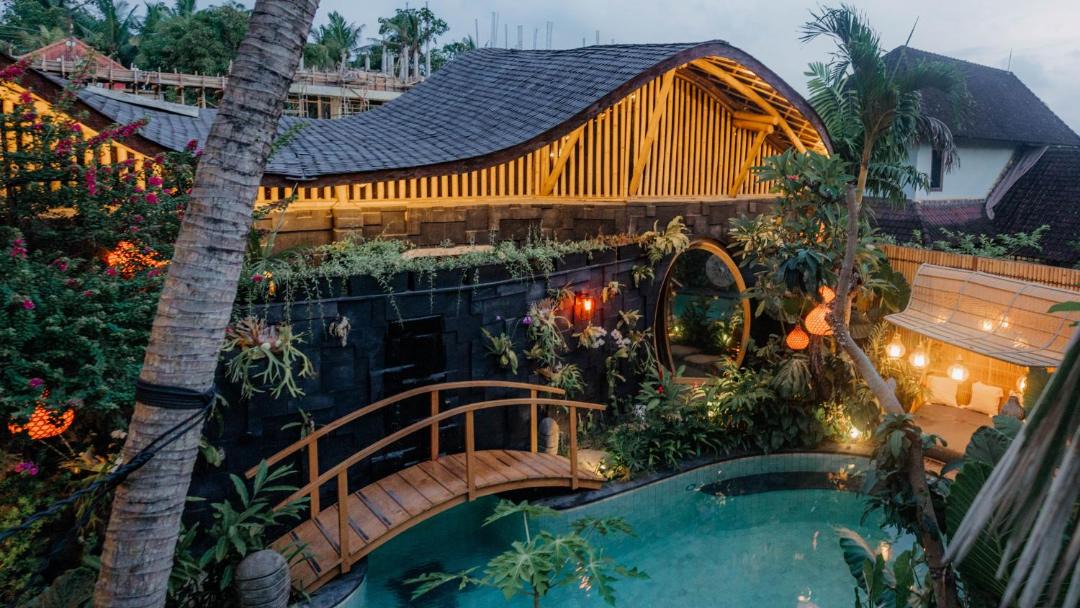 Pengosekan Villa | Villa Jocelyne - Luxury Bamboo Villa
