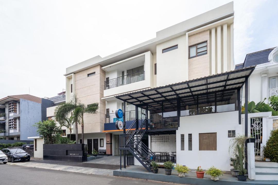 Hegarmanah Hotel | Rehat at Dago Sky Hotel