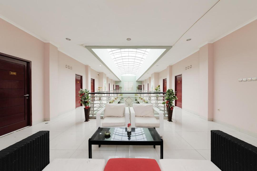 Banjarmasin Hotel | Urbanview Hotel Niraz Banjarmasin by RedDoorz