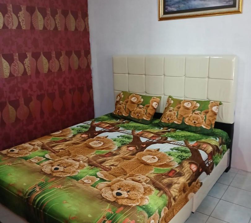 Medan House | K77 Backpackers - Jungle Tours