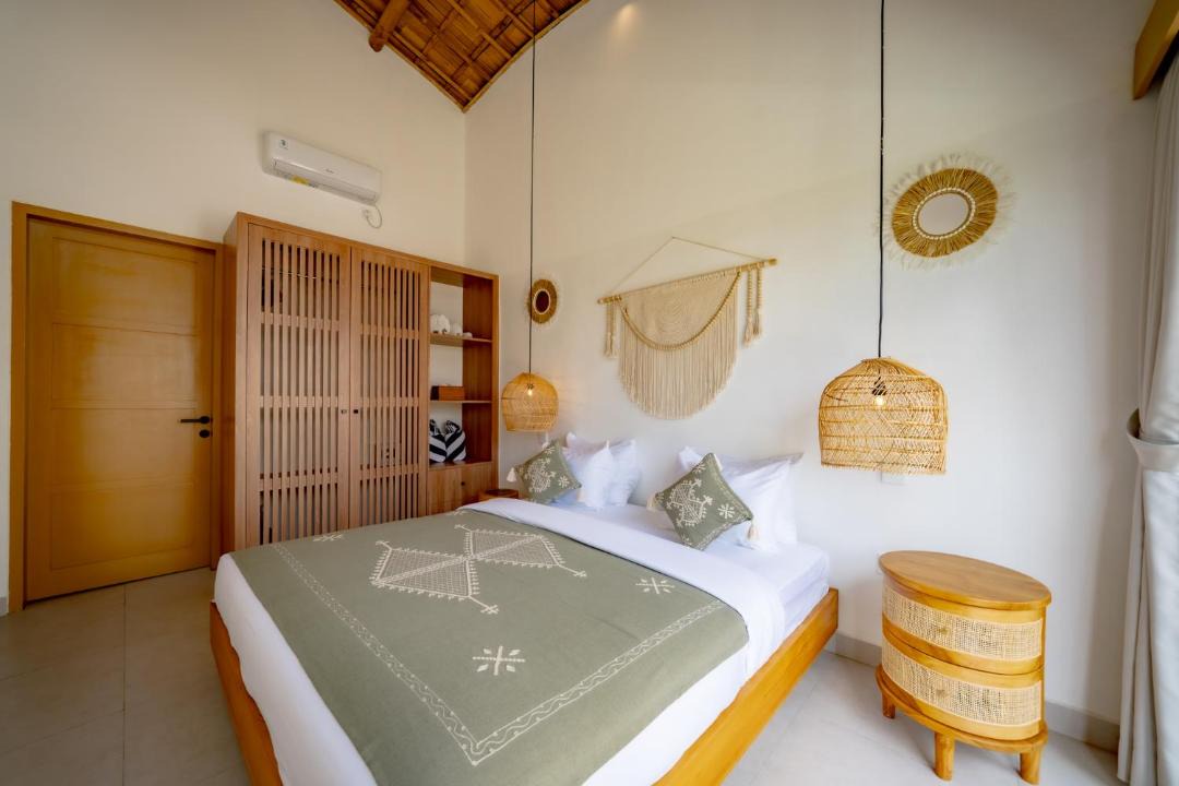 Padonan Villa | Villa Madi Canggu