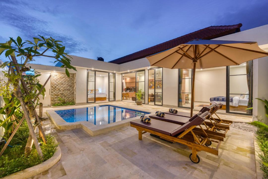 Sunset Road Villa | Narayuka private villa Seminyak
