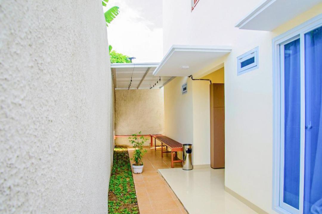 Pekanbaru Hotel | RedDoorz syariah near Universitas Islam Riau