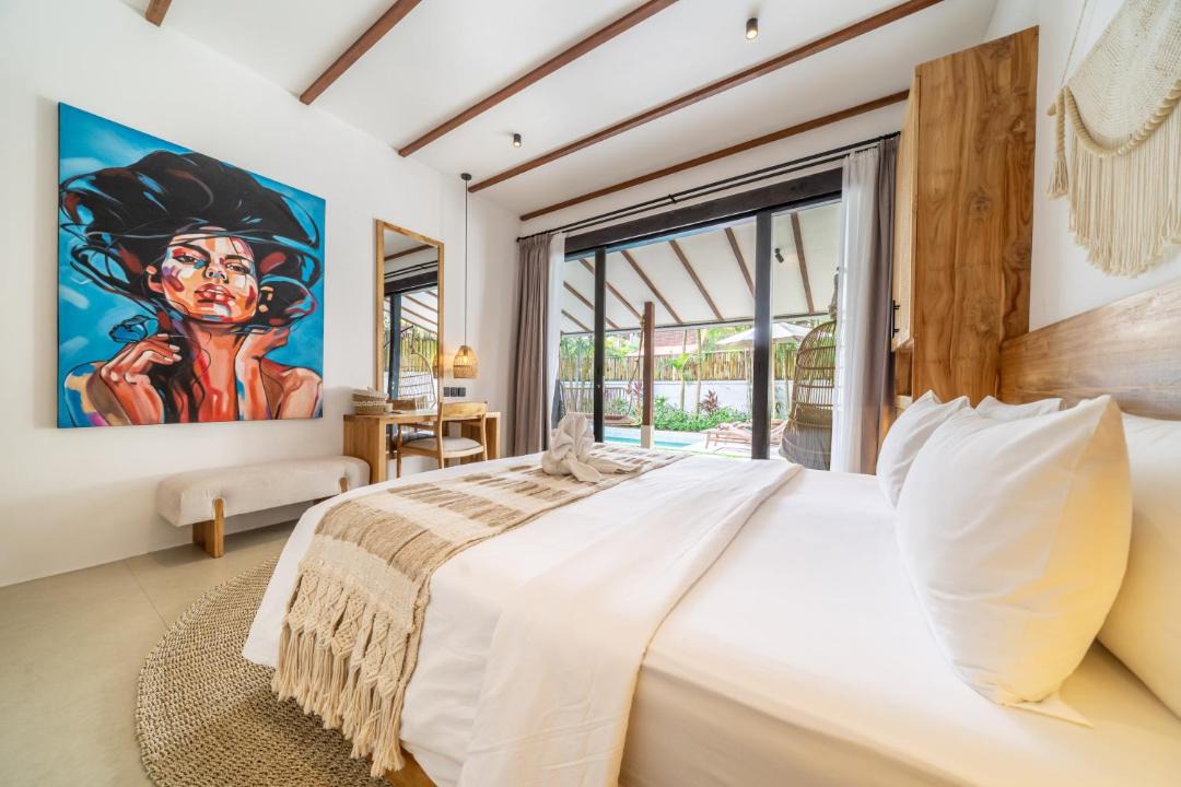 Penestanan Villa | Udara Villa by EVDEkimi - Pool Escape with Spacious Patio & Open-Air Bath