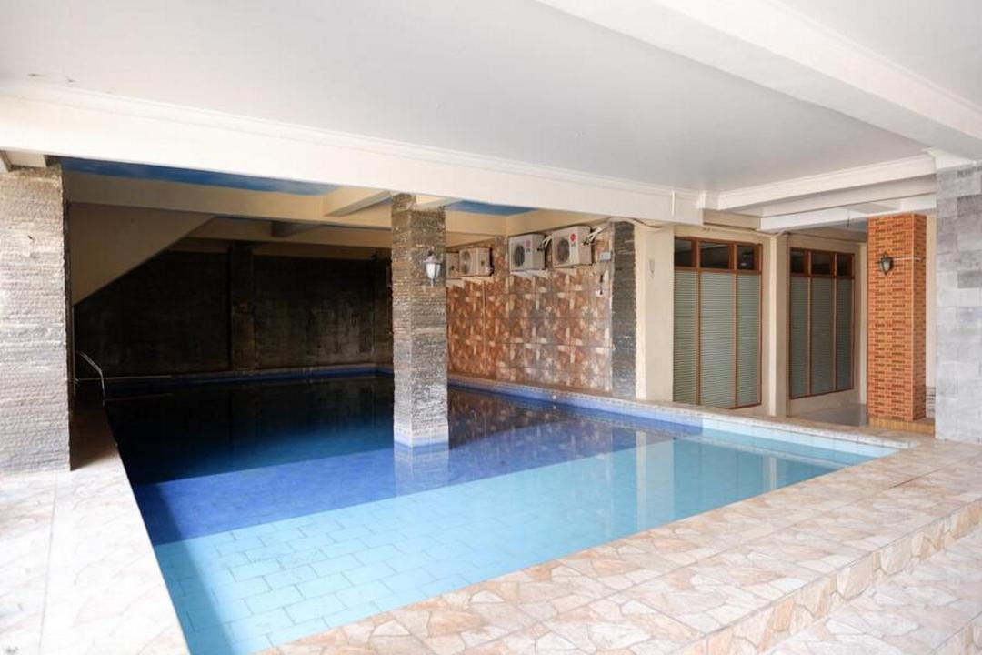 Kendari House | RedDoorz Plus at Hotel Srikandi Kendari